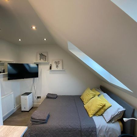 Quiet North London - 2 X Double Bedrooms - Close To Station And 20Mins Central London Totteridge Exteriör bild
